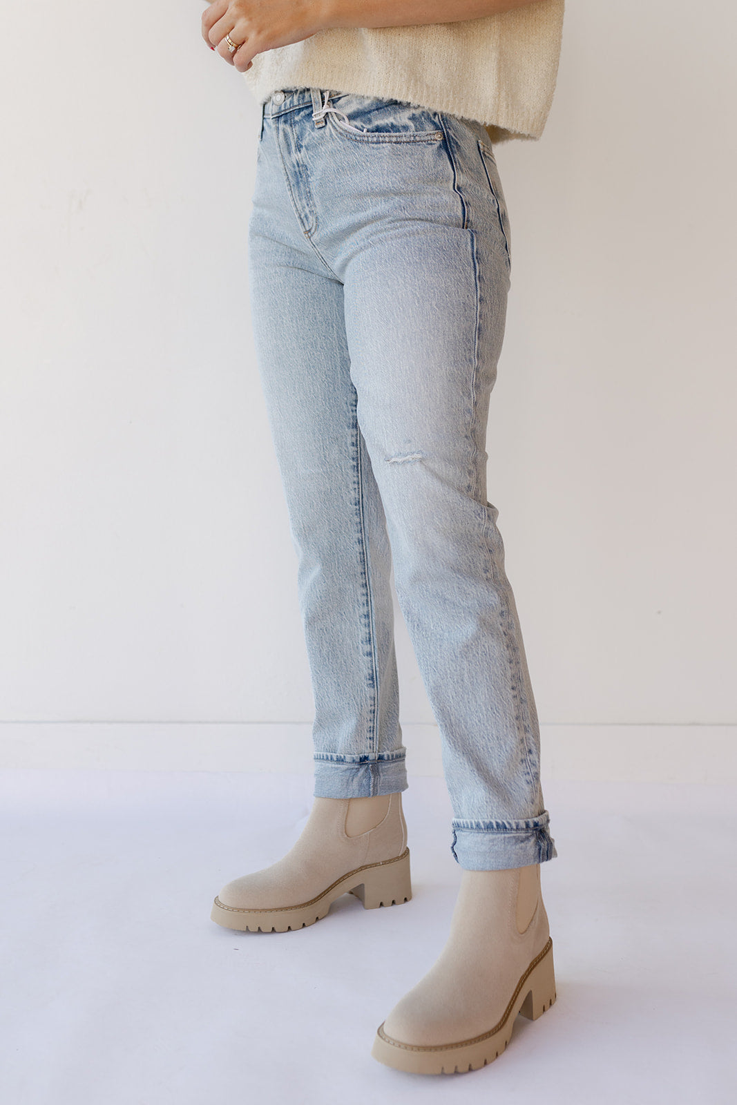 riley mid rise relaxed girlfriend jeans riley mid rise relaxed girlfriend jeans